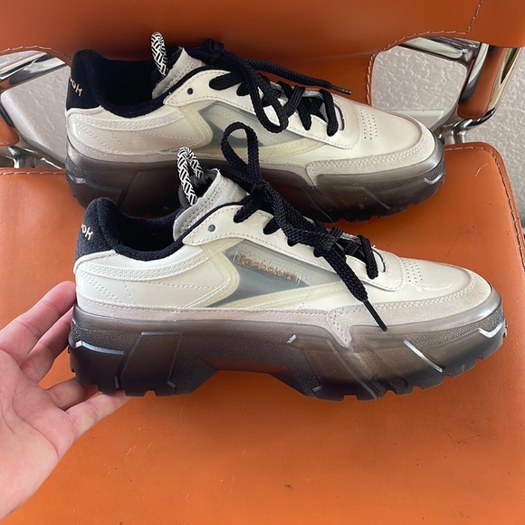 Reebok x CARDI B Shoes - 👟